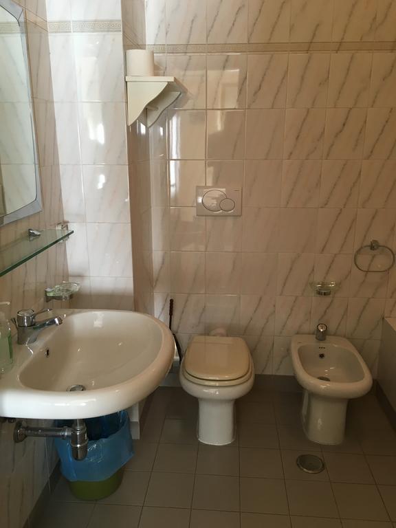 Casa Nostra Signora Hotel Isola Farnese Ngoại thất bức ảnh
